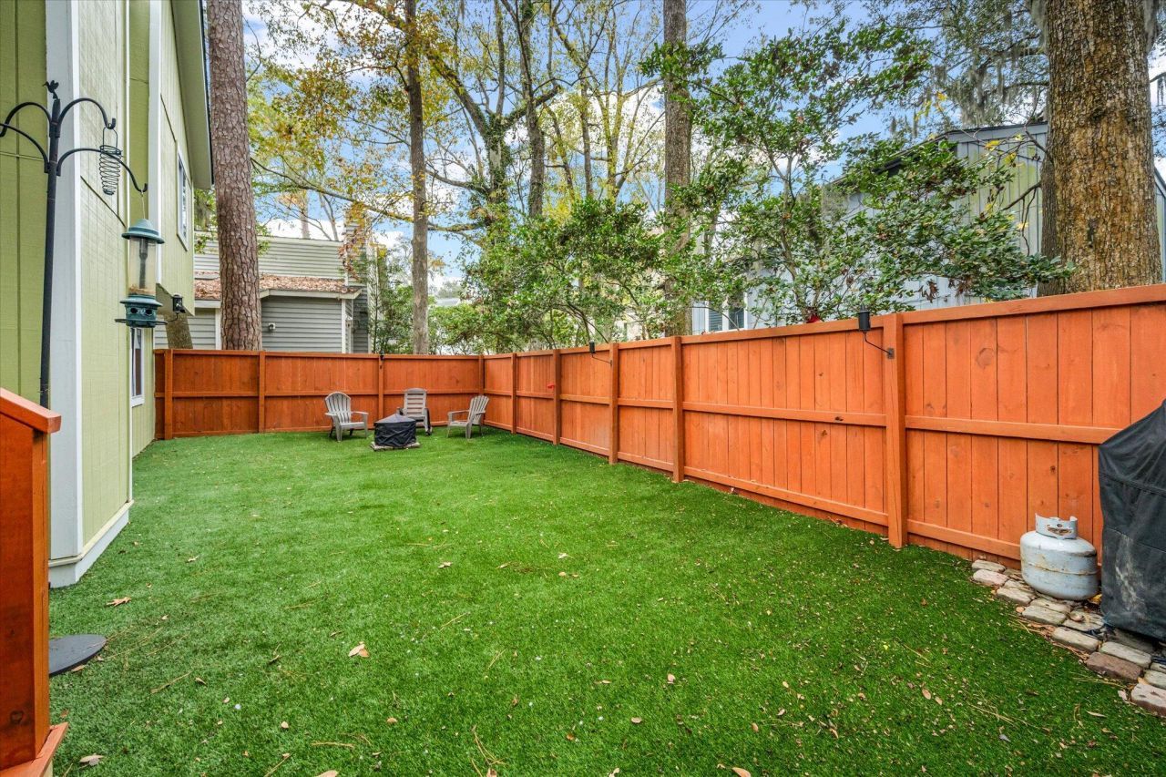 123 Lancer Drive Photo 21