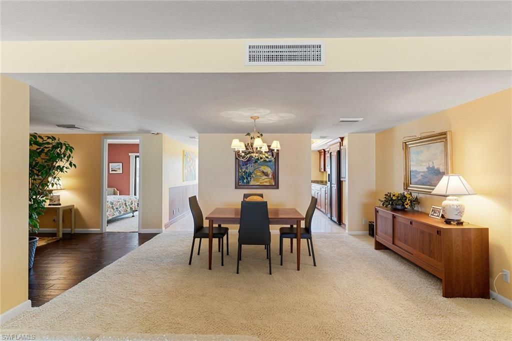 2171 Gulf Shore Blvd N, Unit 201, Naples, FL 34102 Photo