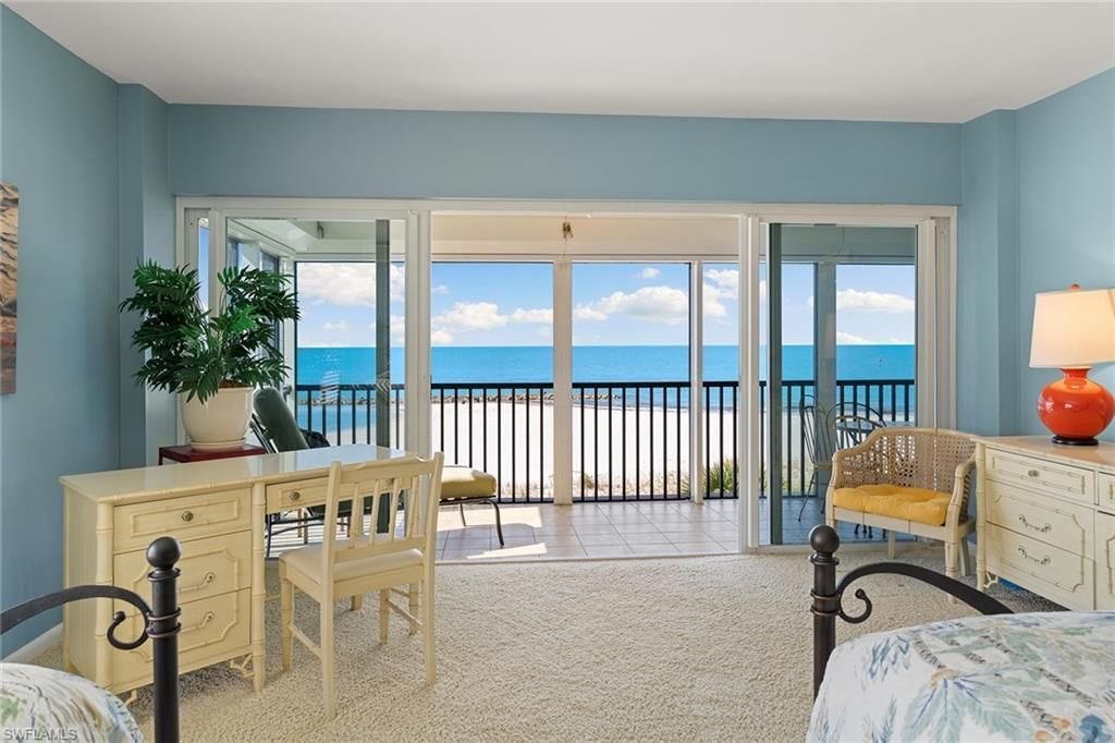 2171 Gulf Shore Blvd N, Unit 201, Naples, FL 34102 Photo