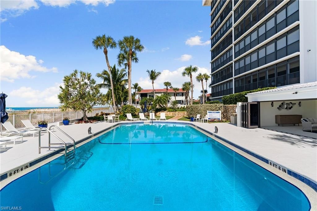 2171 Gulf Shore Blvd N, Unit 201, Naples, FL 34102 Photo