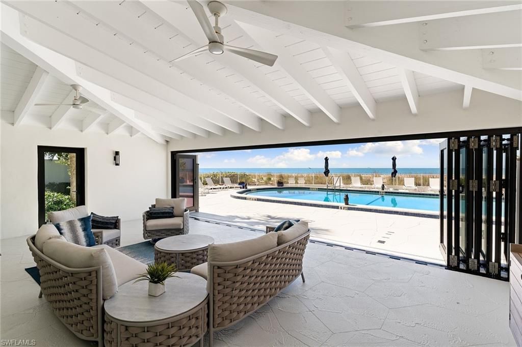 2171 Gulf Shore Blvd N, Unit 201, Naples, FL 34102 Photo