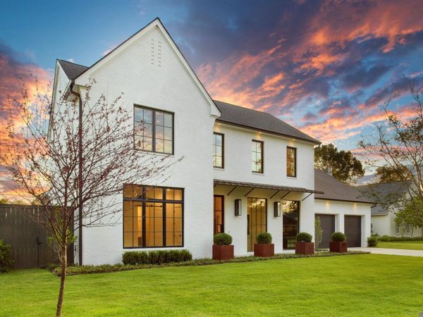 8721 W Fairway Dr, Baton Rouge, LA 70809