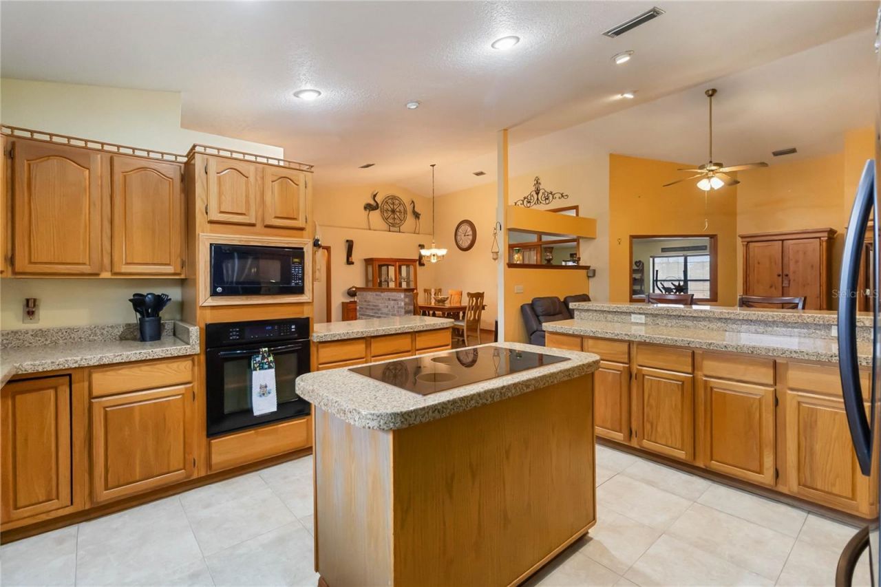 18711 Northcliff Street, Orlando, FL 32833 Photo