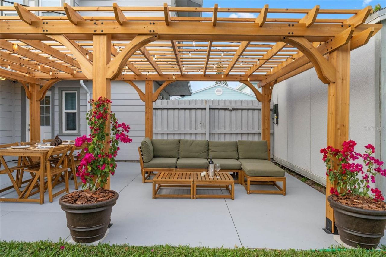 1409 Southard Avenue, New Smyrna Beach, FL 32169 Photo