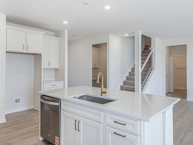 6331 Lampone Drive, Unit Lot 310, Hilliard, OH 43026 Photo 4