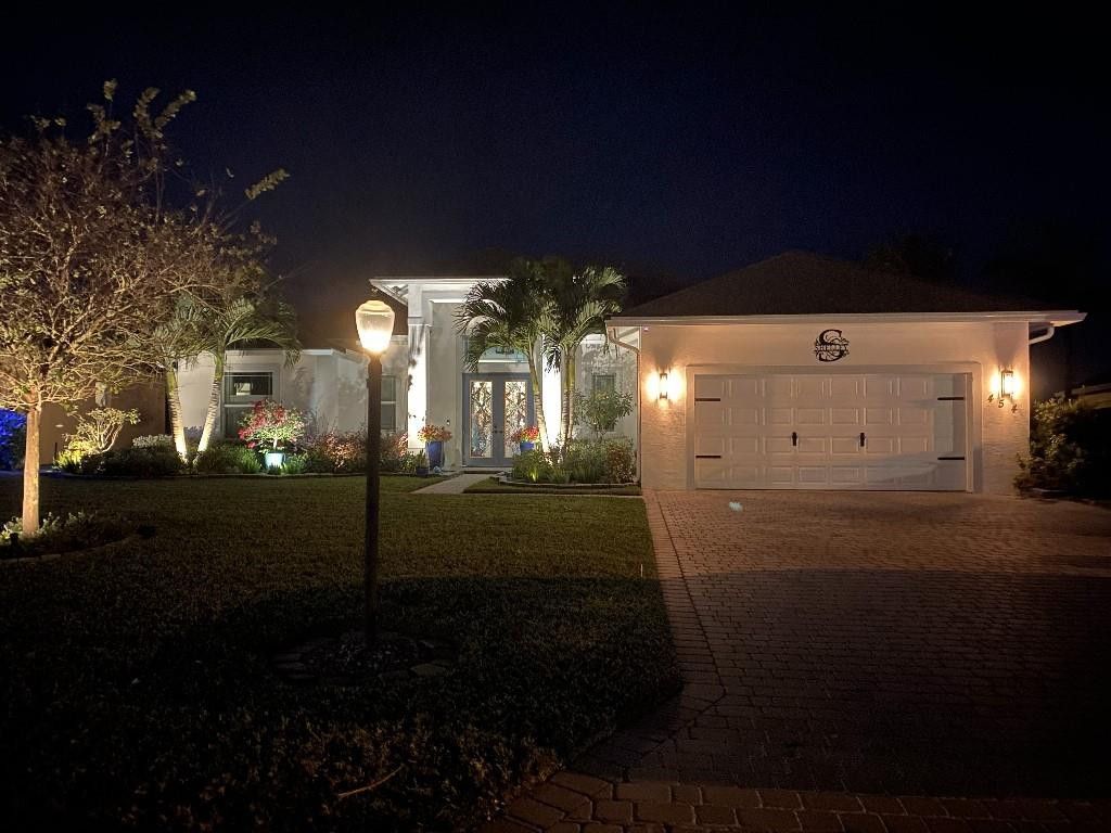 454 SW Vista Lake Dr, Port Saint Lucie, FL 34953 Photo
