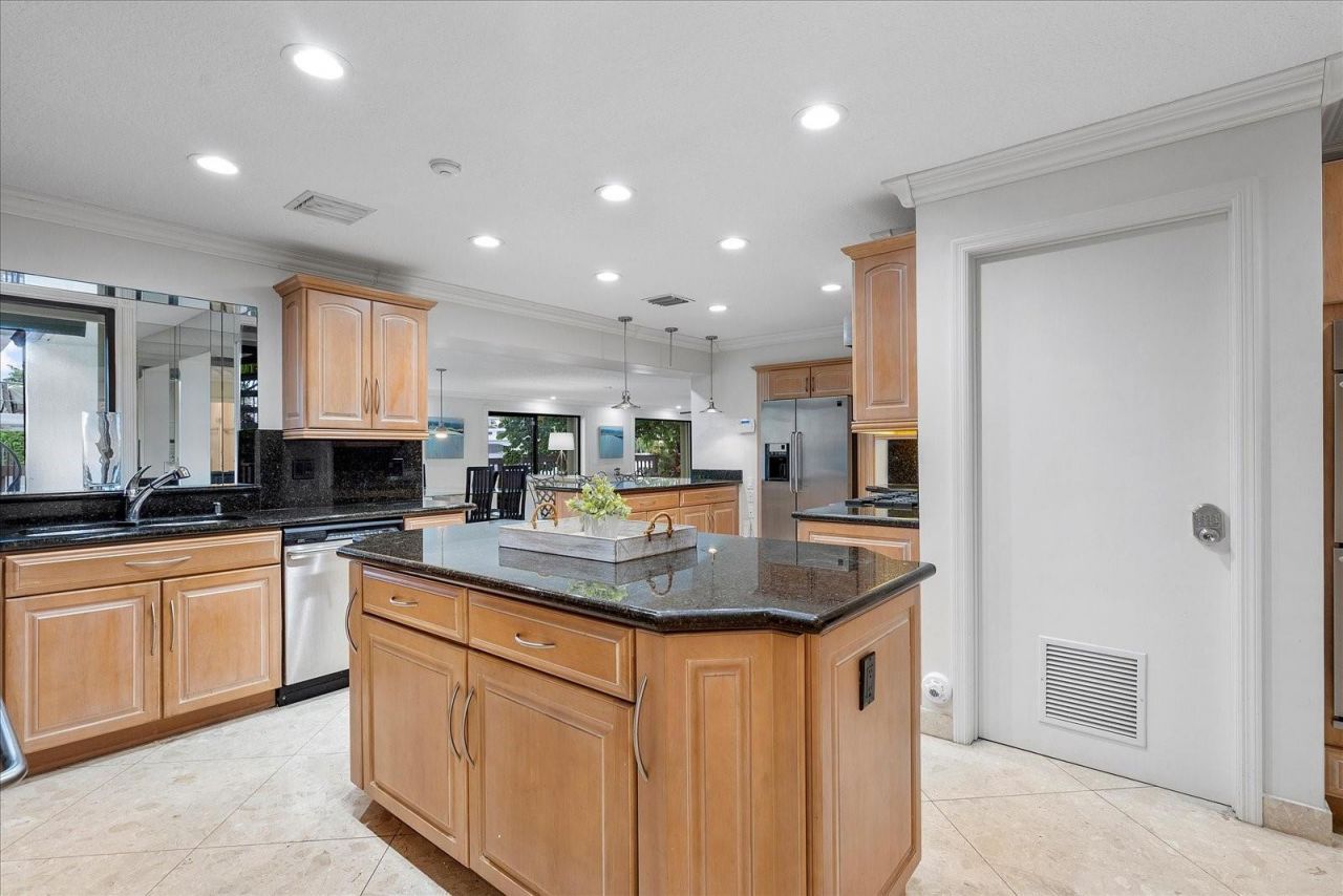 1240 SW 14th Avenue, Fort Lauderdale, FL 33312 Photo