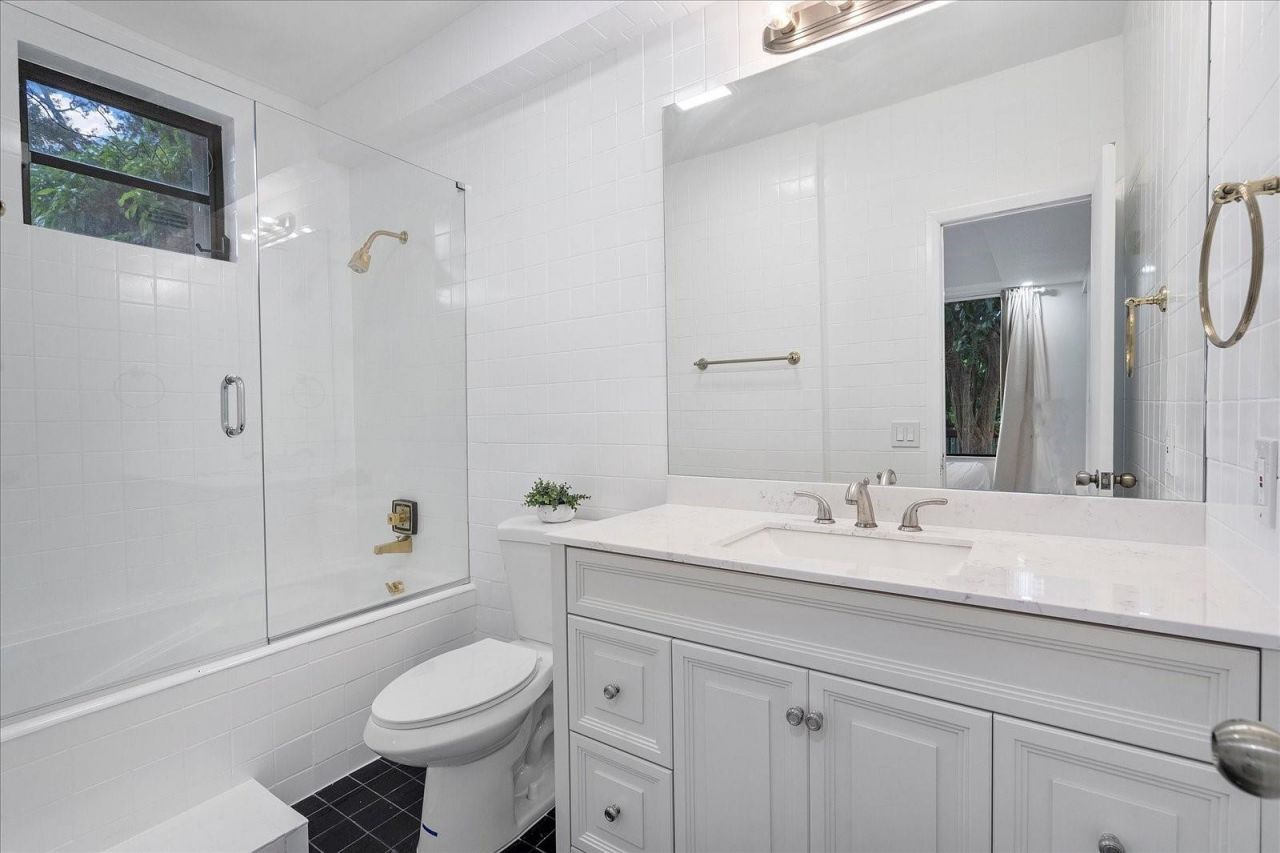 1240 SW 14th Avenue, Fort Lauderdale, FL 33312 Photo