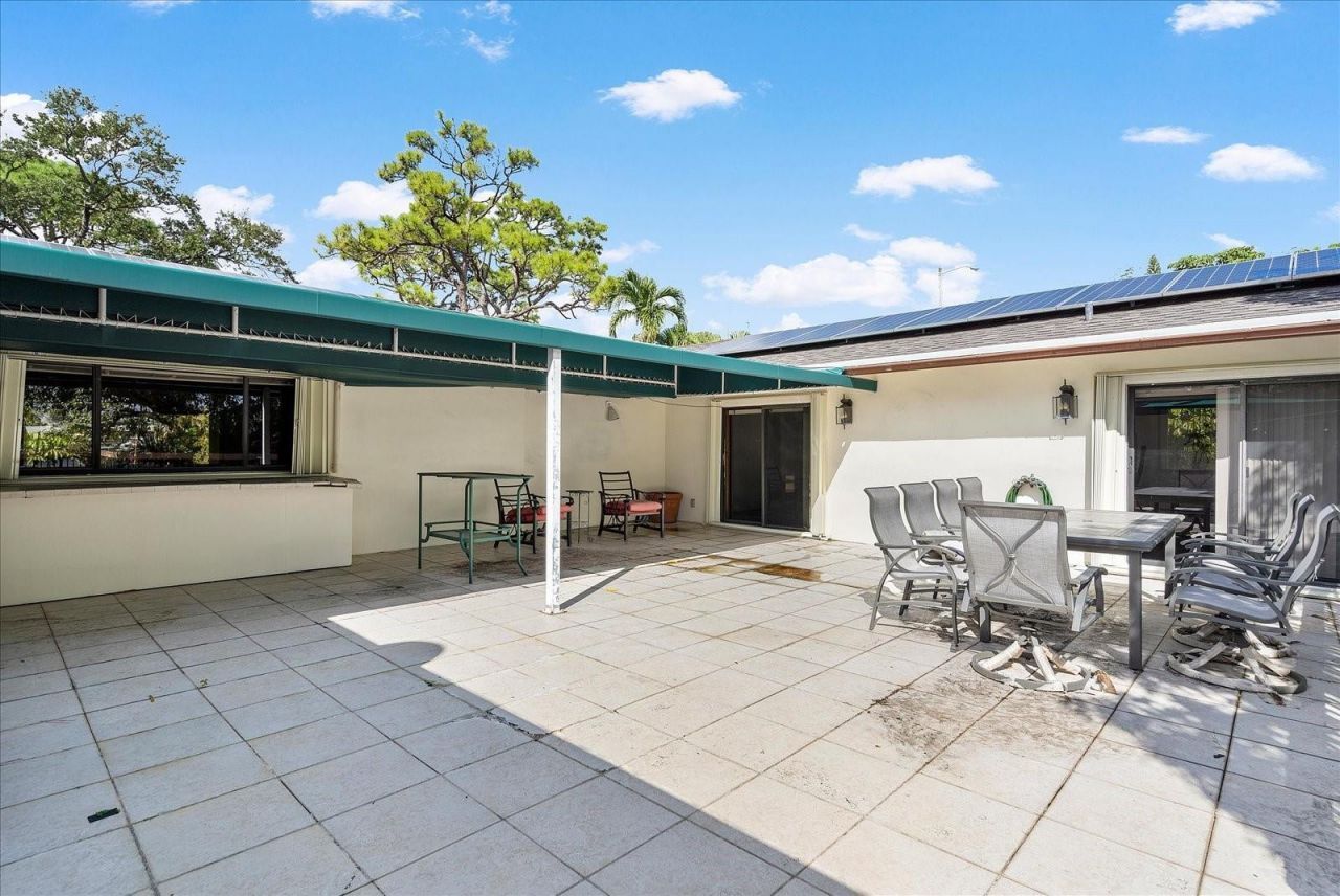 1240 SW 14th Avenue, Fort Lauderdale, FL 33312 Photo