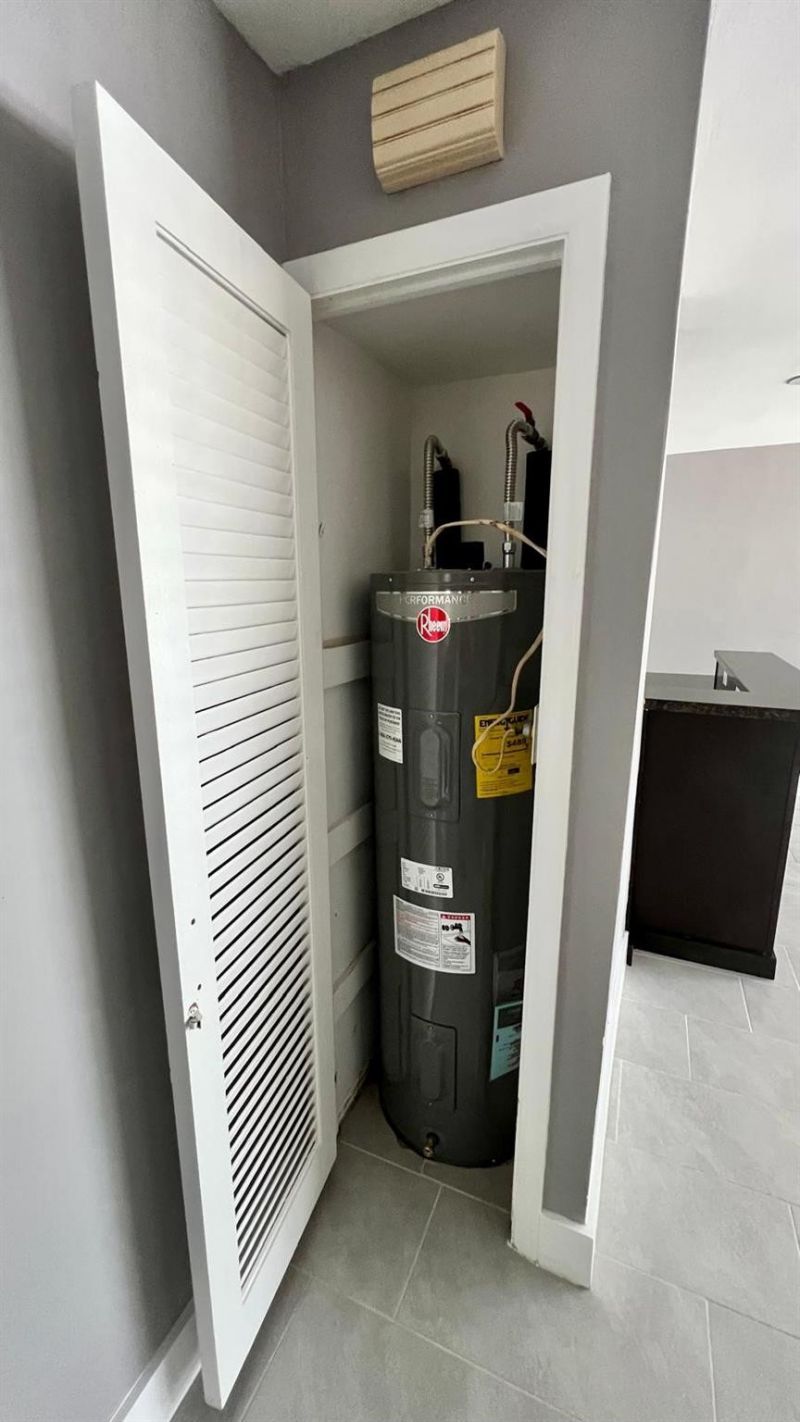 1120 NE 23rd Place, Pompano Beach, FL 33064 Photo