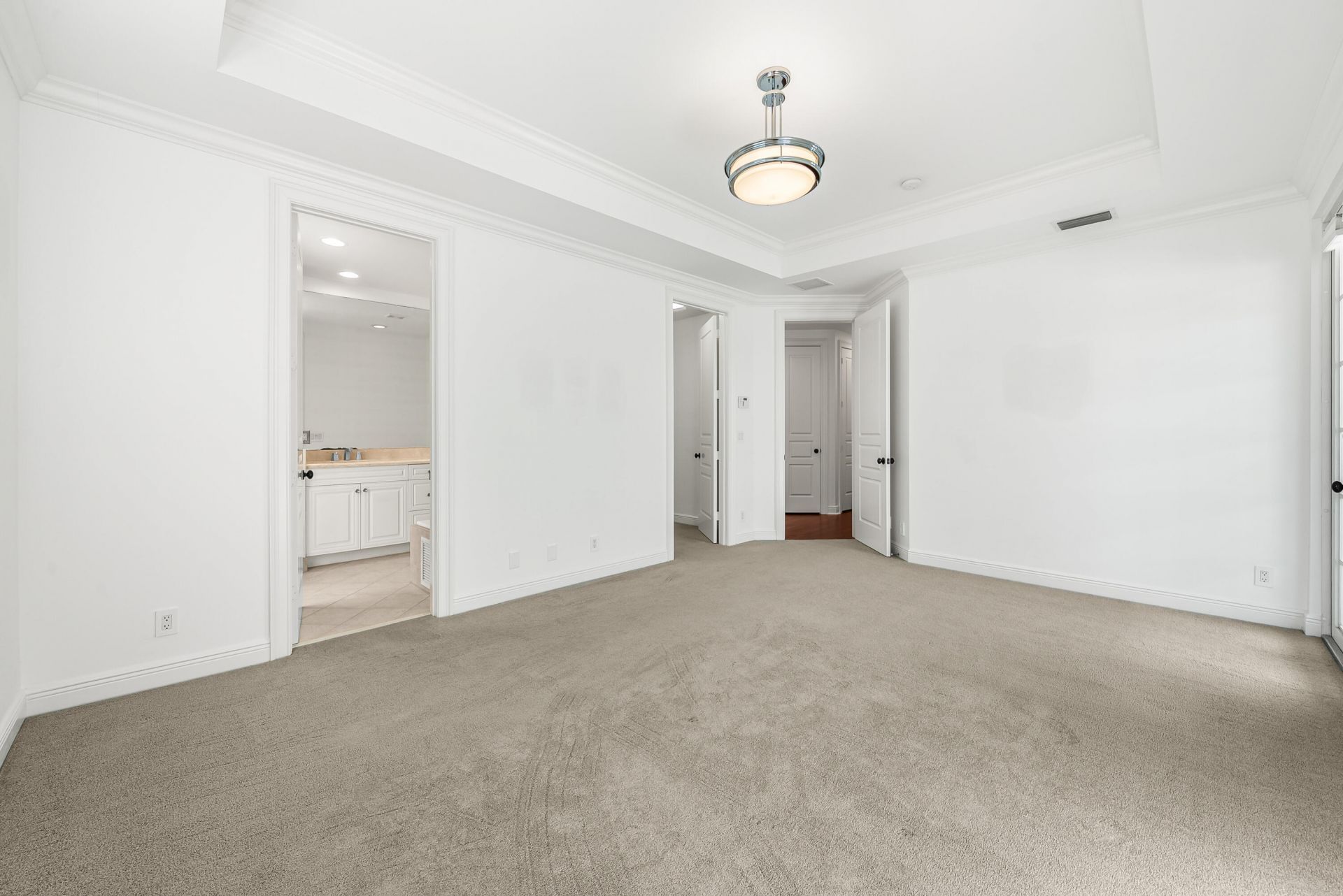 1063 E Heritage Club Circle, Delray Beach, FL 33483 Photo