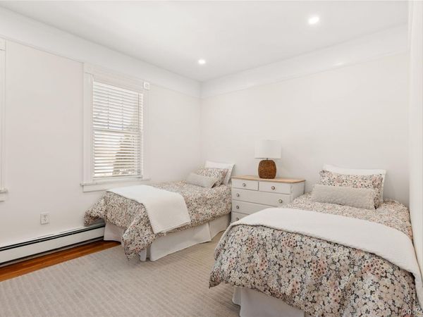 3475 Oaklawn Avenue, Southold, NY 11971