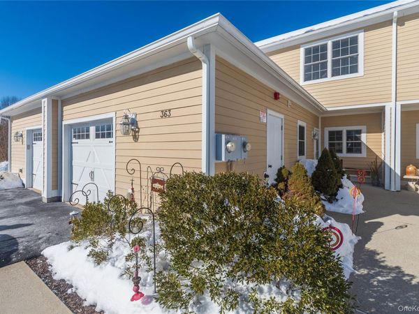 363 Ivy Trail, Rhinebeck, NY 12572