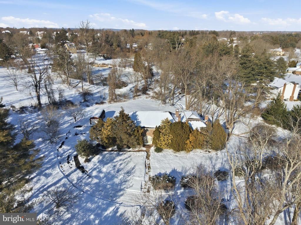 1511 LAURIE LANE, YARDLEY, PA 19067