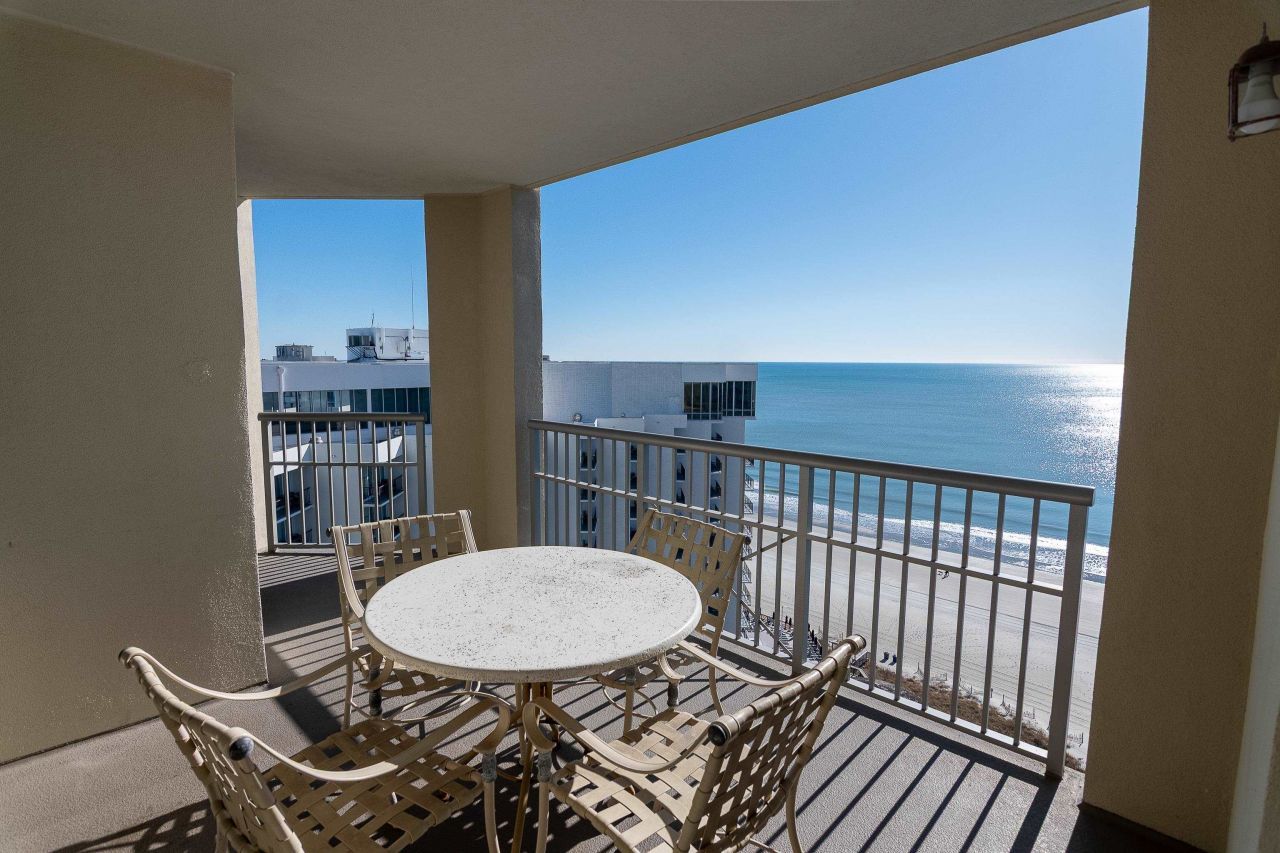 9994 Beach Club Dr. Photo 28