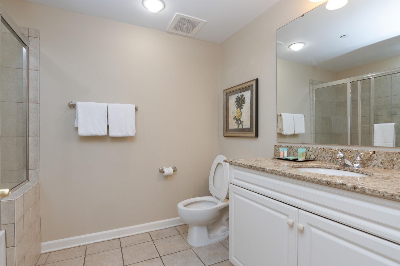 9994 Beach Club Dr. Photo 39