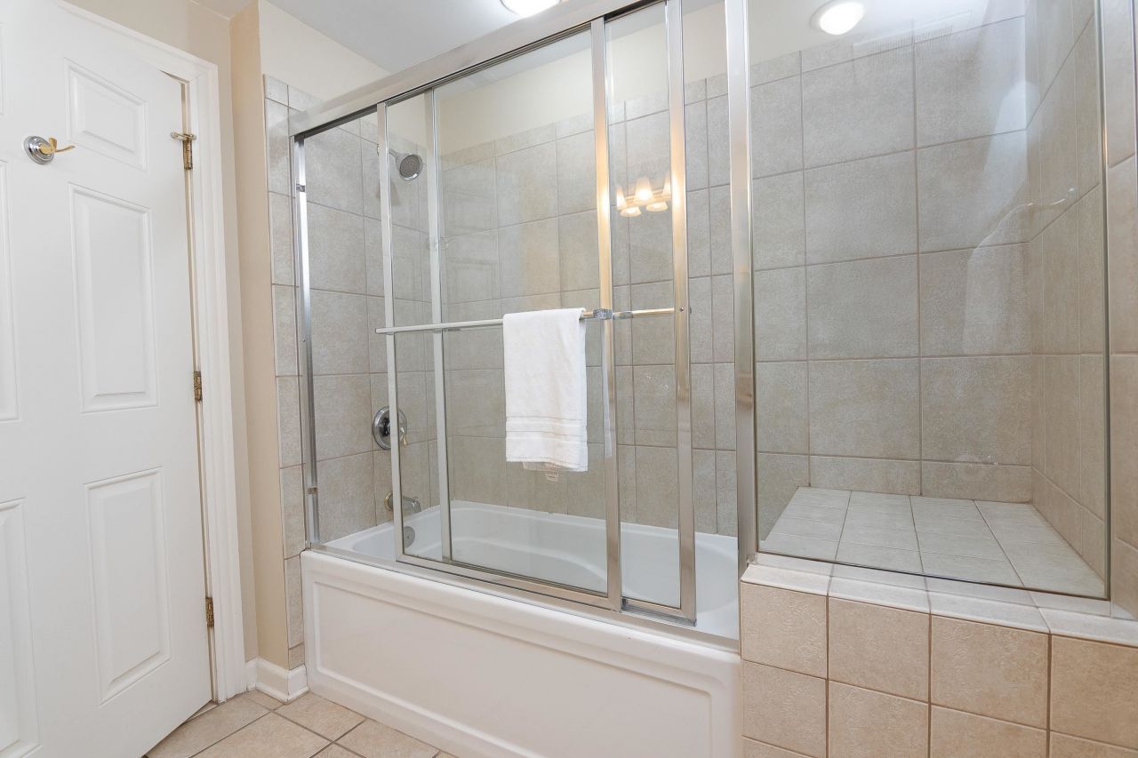 9994 Beach Club Dr. Photo 40