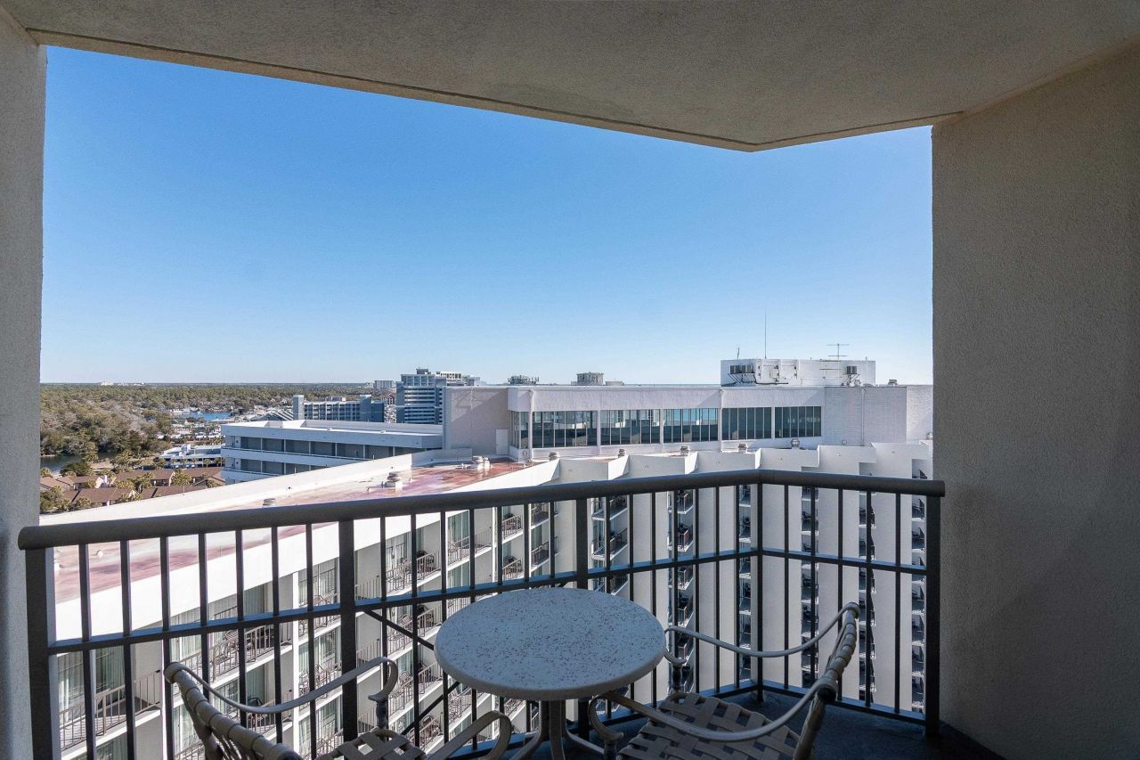 9994 Beach Club Dr. Photo 44