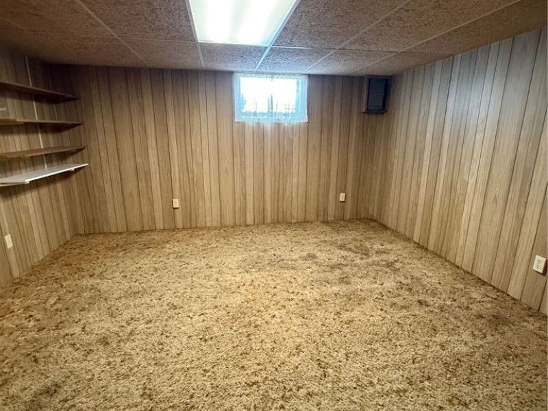 827 Lakeview Drive, Dover, OH 44622 Photo 36