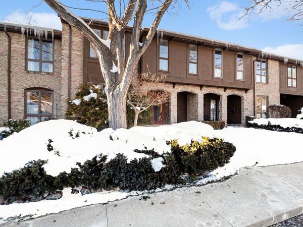 654 Greenhills Drive, Ann Arbor, MI 48105