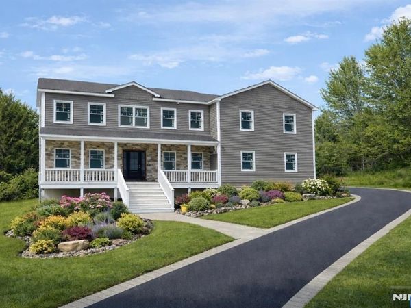 14 Sterling Drive, SUSSEX, NJ 07461