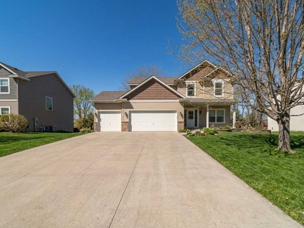20791 Gemini Trail, Lakeville, MN 55044