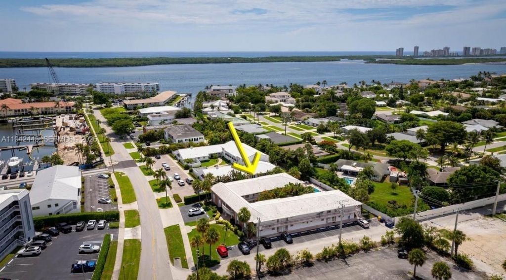 148 Yacht Club Dr, Unit 10, North Palm Beach, FL 33408 Photo