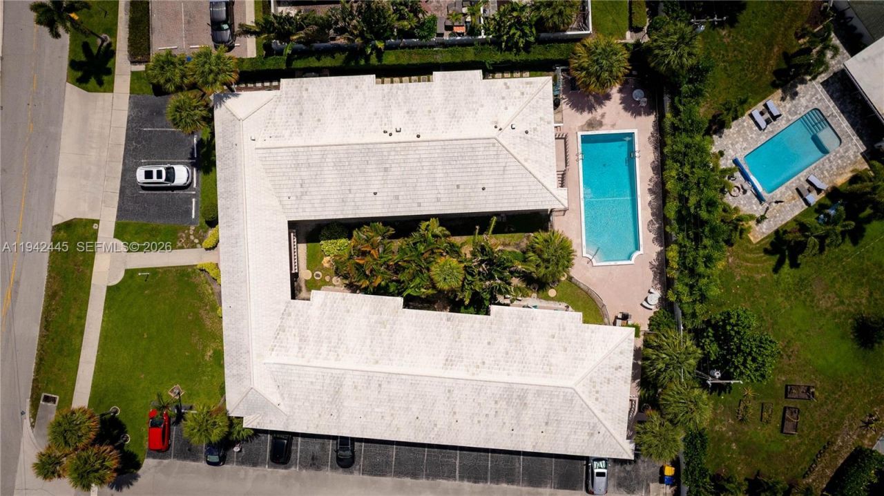 148 Yacht Club Dr, Unit 10, North Palm Beach, FL 33408 Photo