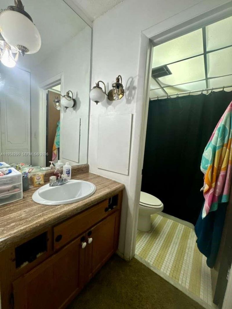 3720 Inverrary Dr , Unit 2S, Lauderhill, FL 33319 Photo