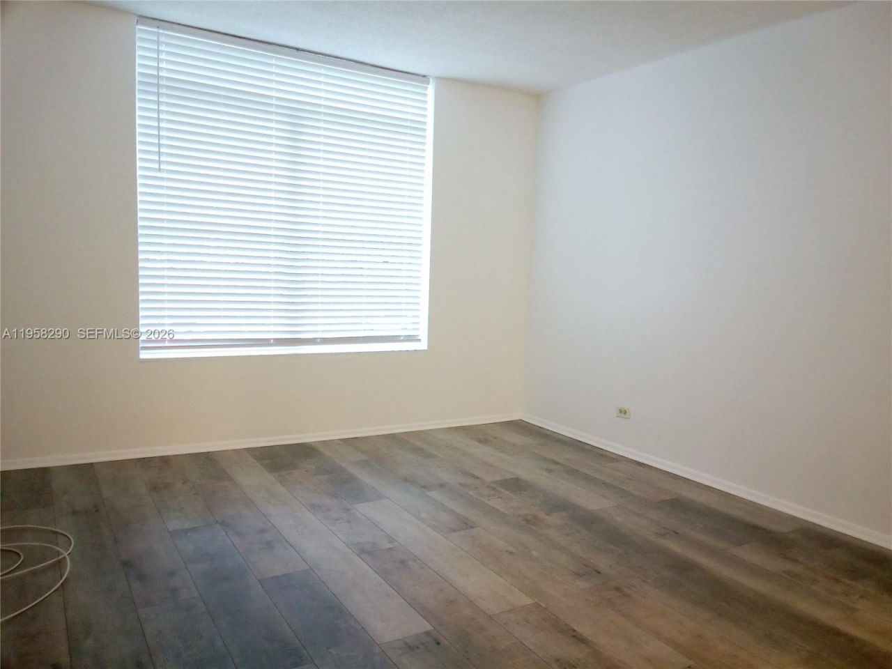 3720 Inverrary Dr, Unit 2S, Lauderhill, FL 33319 Photo