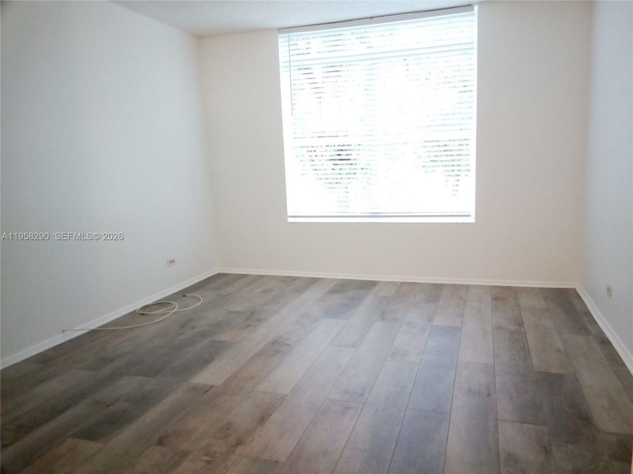 3720 Inverrary Dr, Unit 2S, Lauderhill, FL 33319 Photo