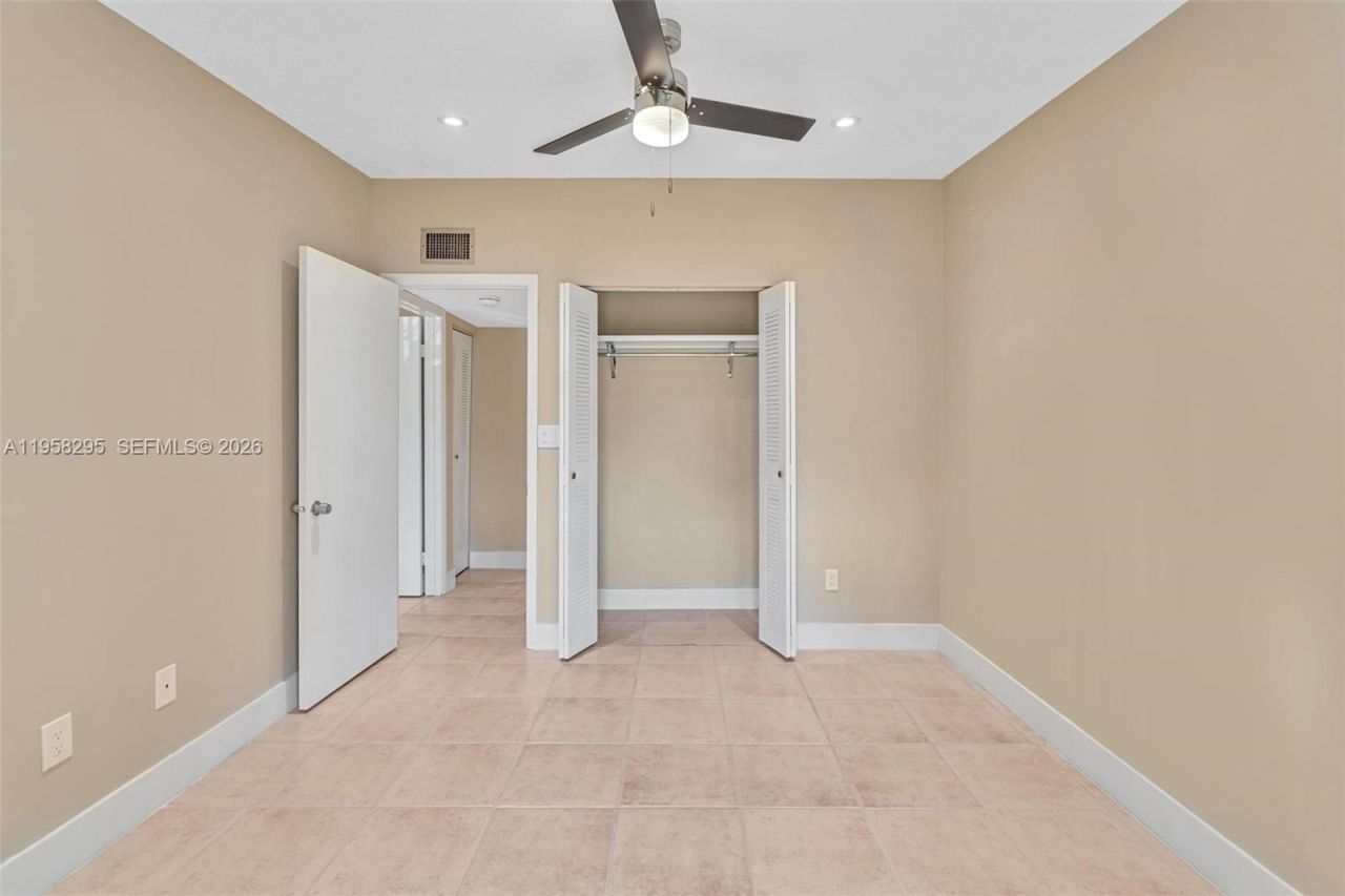 9487 W Mcnab Rd , Unit 205, Tamarac, FL 33321 Photo