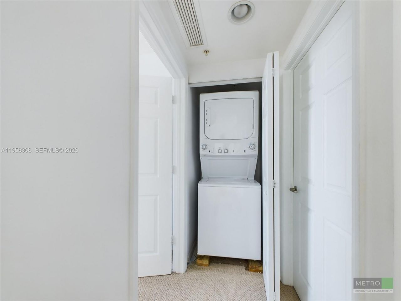 275 NE 18th St, Unit 1404, Miami, FL 33132 Photo