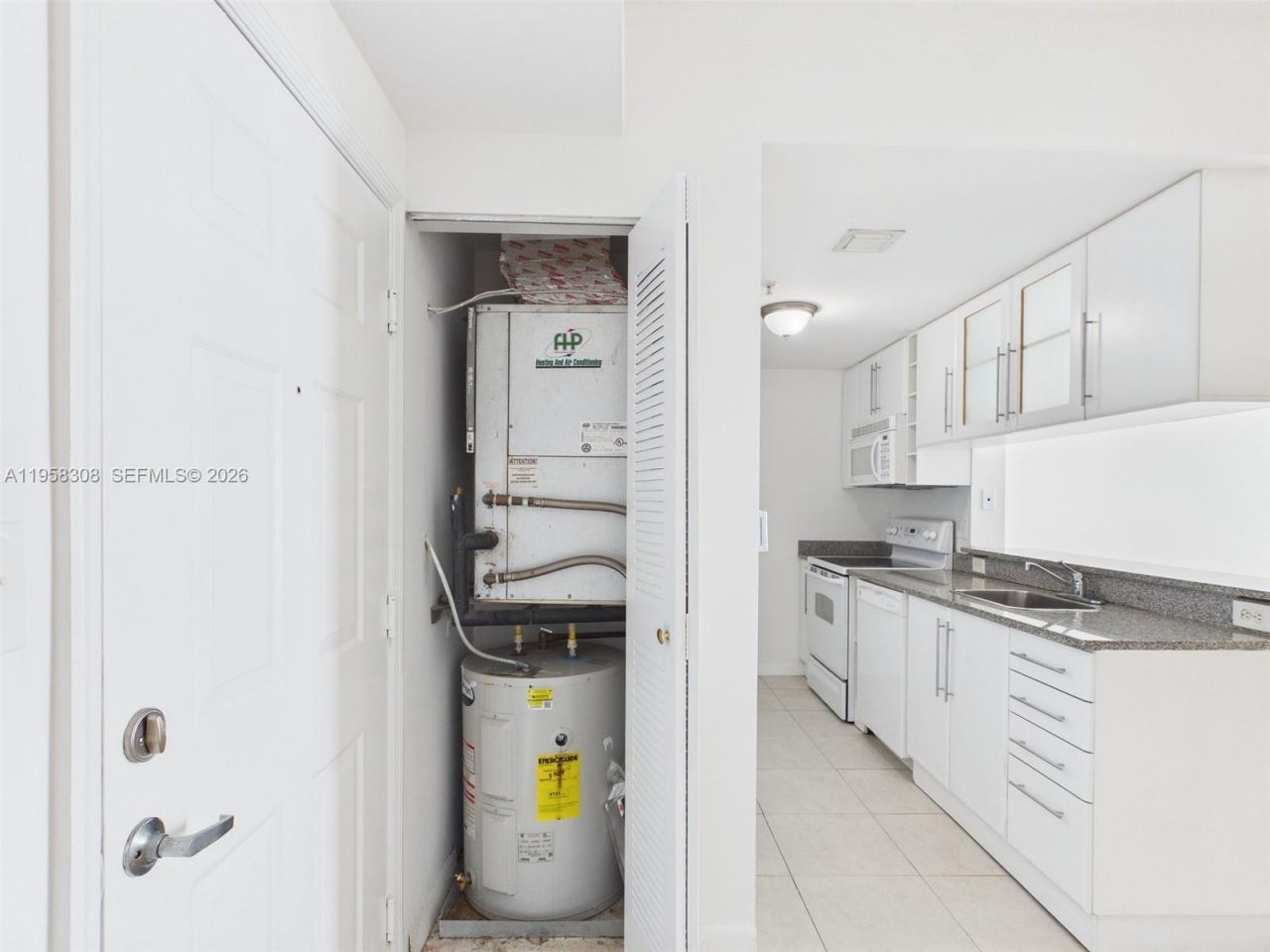 275 NE 18th St, Unit 1404, Miami, FL 33132 Photo