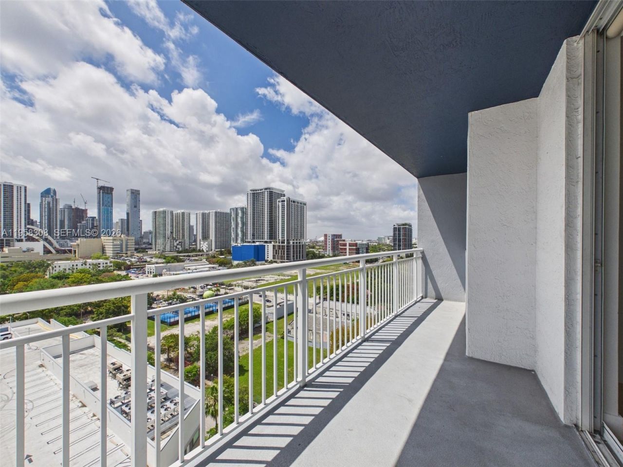 275 NE 18th St, Unit 1404, Miami, FL 33132 Photo