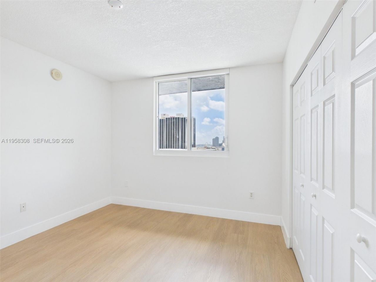 275 NE 18th St, Unit 1404, Miami, FL 33132 Photo