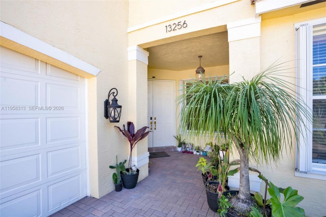 13256 SW 47th St, Miramar, FL 33027 Photo