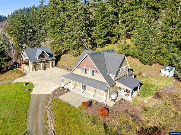 18101 SW Willamina Creek Rd, Willamina, OR 97396