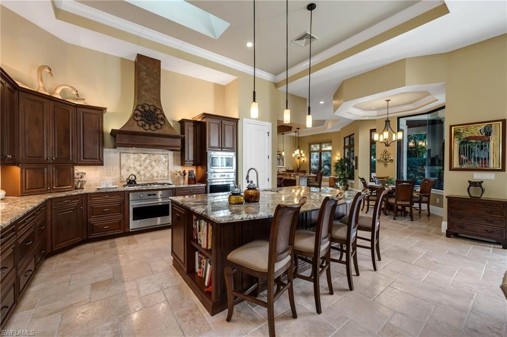 28724 La Caille Dr, Naples, FL 34119 Photo