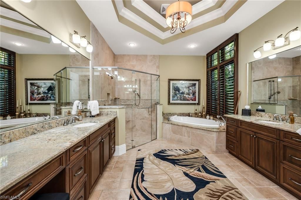 28724 La Caille Dr, Naples, FL 34119 Photo