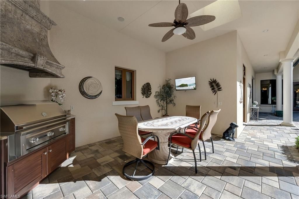 28724 La Caille Dr, Naples, FL 34119 Photo