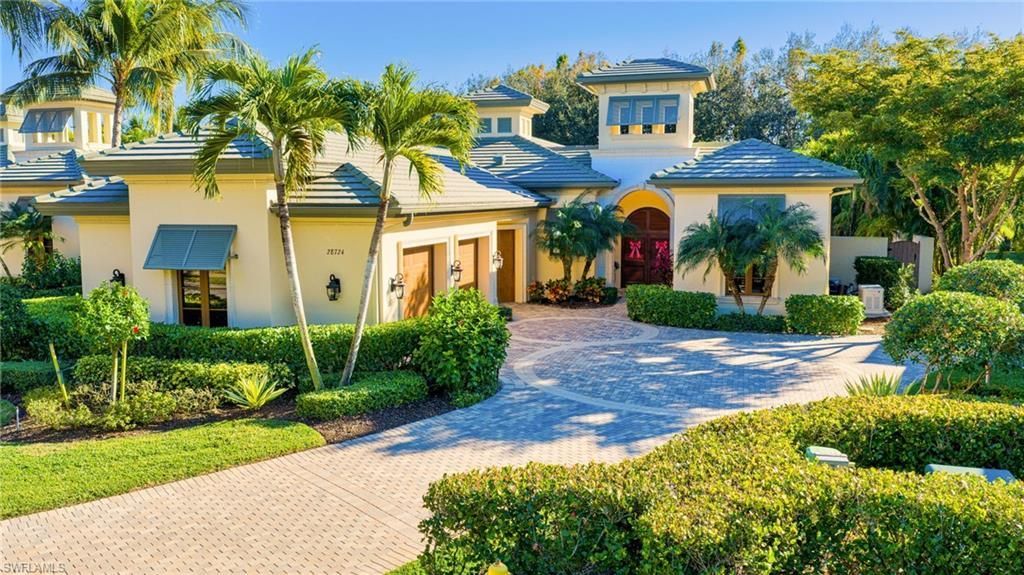 28724 La Caille Dr, Naples, FL 34119 Photo