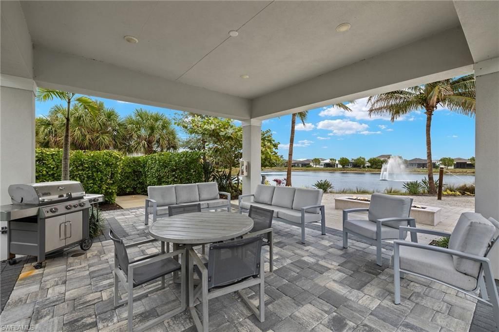8880 Redonda Dr, Naples, FL 34114 Photo