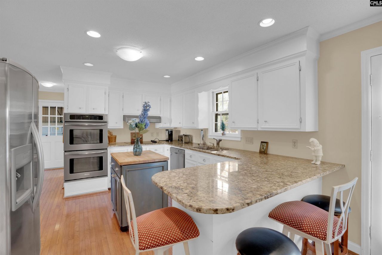 412 Park Lake Circle  Photo 11