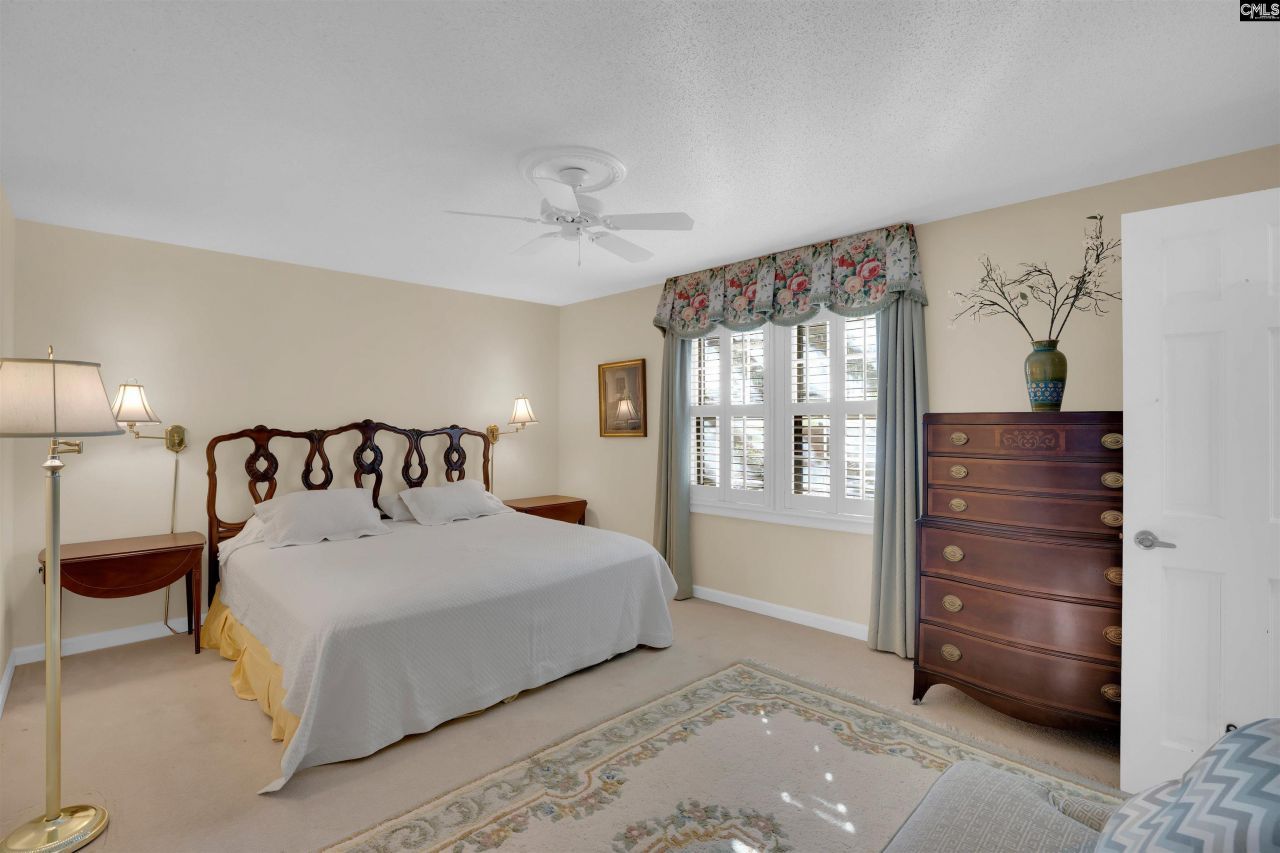 412 Park Lake Circle  Photo 32