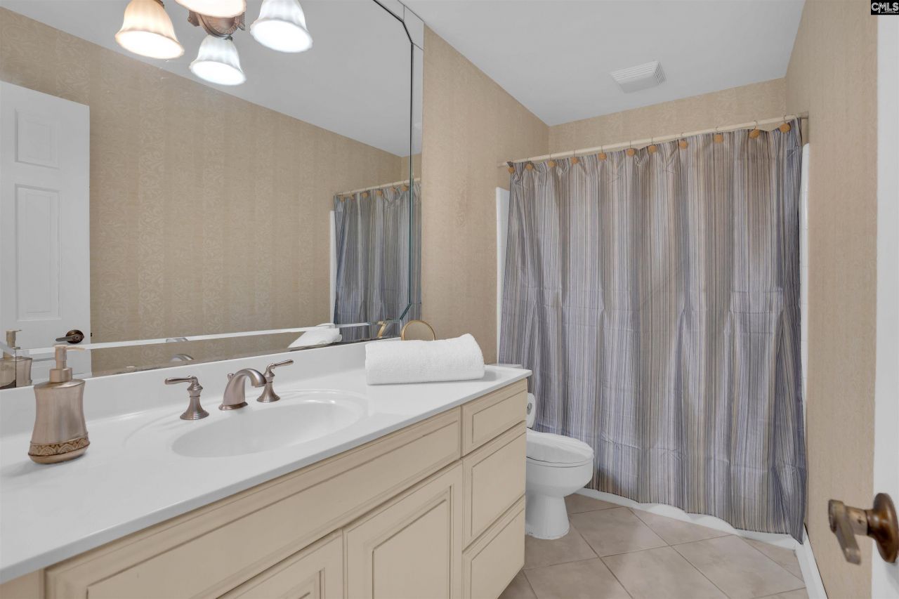 412 Park Lake Circle  Photo 35