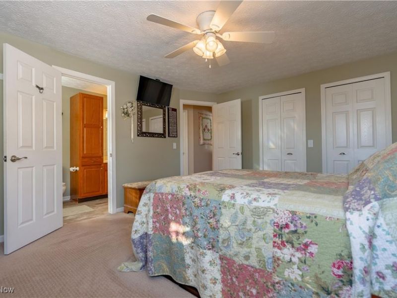 1617 NE Southpointe Circle NE, Canton, OH 44714 Photo 17