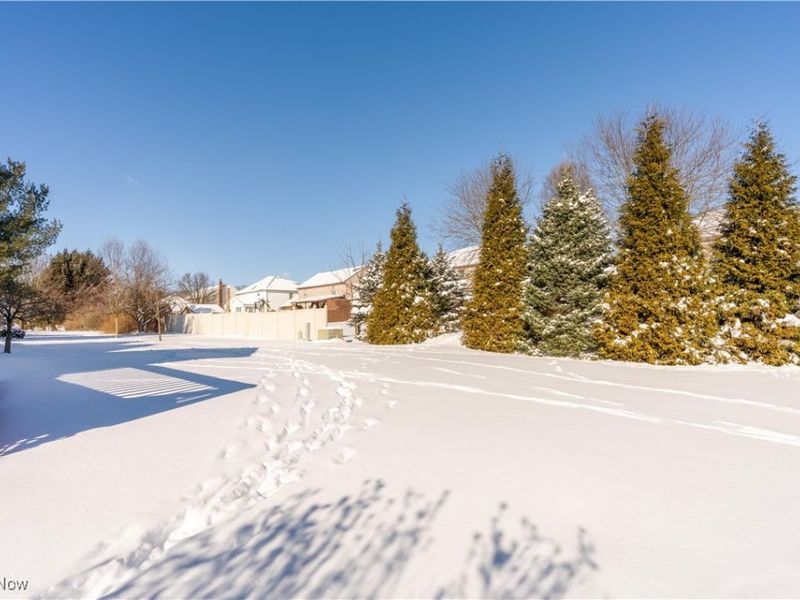 1617 NE Southpointe Circle NE, Canton, OH 44714 Photo 27