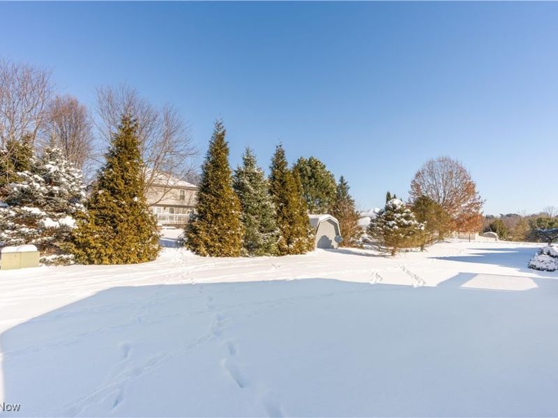 1617 NE Southpointe Circle NE, Canton, OH 44714 Photo 30