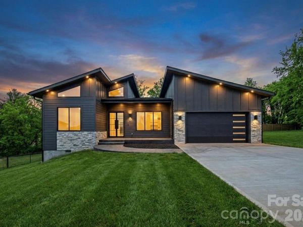 5 Scott Meadows Drive, Unit 1, Asheville, NC 28806